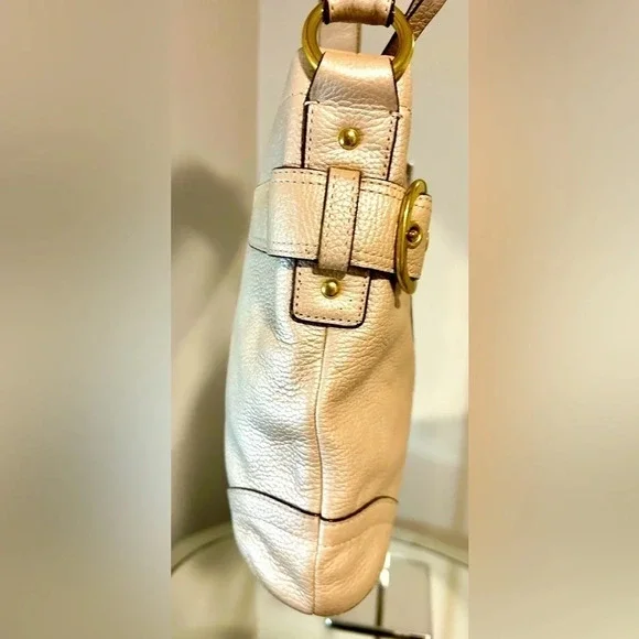 Gently Used COACH Tan Leather Soho Shoulder Bag - Picture 4 of 8